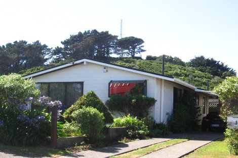 Photo of property in 168 Orangi Kaupapa Road, Northland, Wellington, 6012