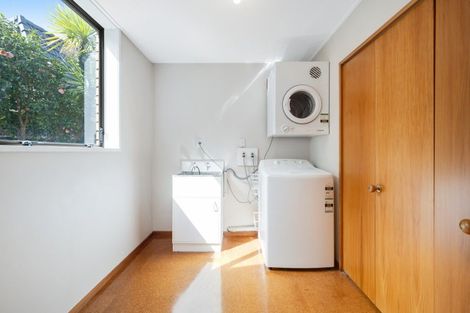 Photo of property in 12 Dayspring Way, Pakuranga, Auckland, 2010