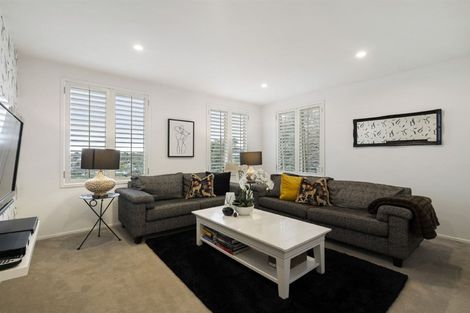 Photo of property in 1/48 Hart Road, Hauraki, Auckland, 0622