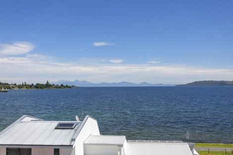 Photo of property in 20/225 Lake Terrace, Waipahihi, Taupo, 3330
