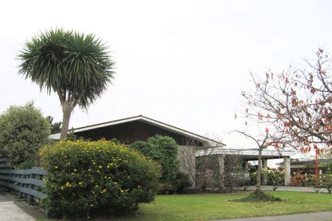 Photo of property in 55 Upham Crescent, Taradale, Napier, 4112