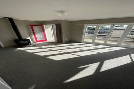 Photo of property in 42 Morris Road, Hillcrest, Hamilton, 3216