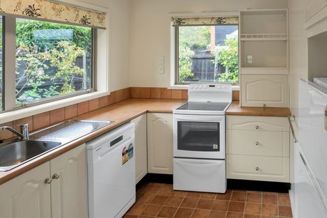 Photo of property in 2/2a Chilcombe Street, Ilam, Christchurch, 8041