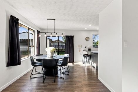 Photo of property in 56 Grimseys Road, Redwood, Christchurch, 8051