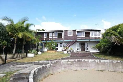 Photo of property in 231 Te Atatu Road, Te Atatu South, Auckland, 0610