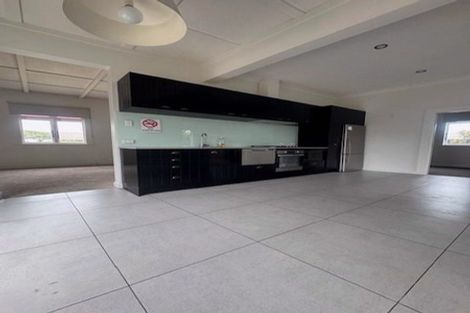 Photo of property in 123 Wellesley Road, Napier South, Napier, 4110