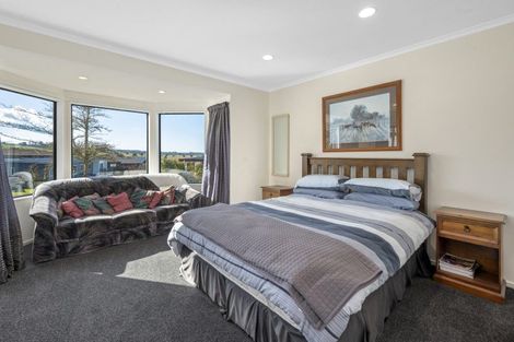 Photo of property in 13 Cherry Lane, Acacia Bay, Taupo, 3330