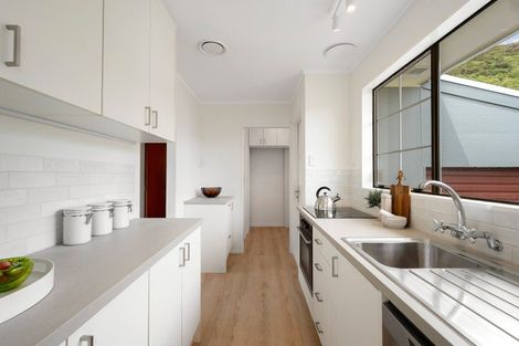 Photo of property in 62 Antrim Crescent, Wainuiomata, Lower Hutt, 5014