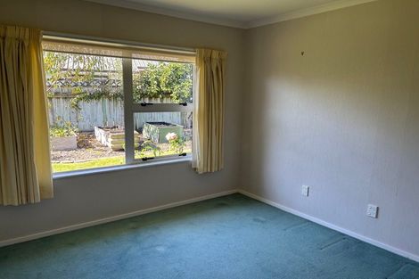 Photo of property in 11 Kingsgate Avenue, Havelock North, 4130