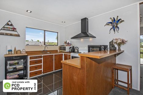 Photo of property in 3 Escalona Street, Te Kamo, Whangarei, 0112
