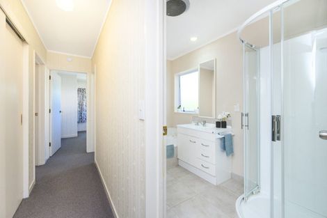 Photo of property in 273 Ruahine Street, Terrace End, Palmerston North, 4410