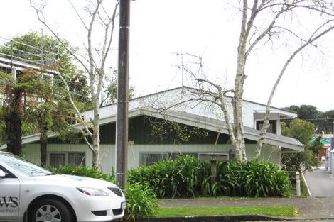 Photo of property in 25 Fillis Street, New Plymouth, 4310