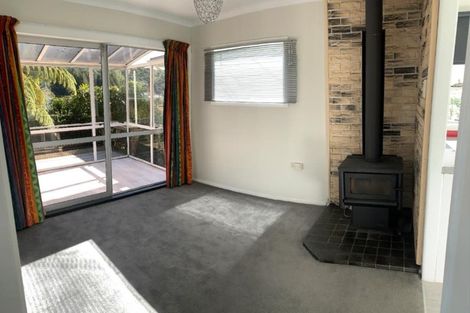 Photo of property in 43 Milton Terrace, Picton, 7220