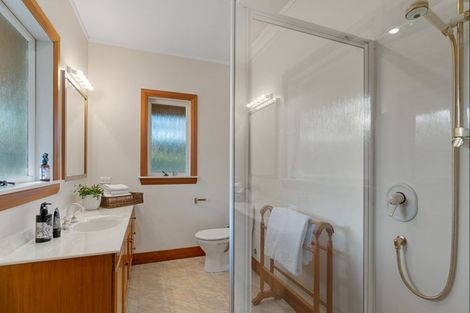 Photo of property in 1/42 Beresford Street, Bayswater, Auckland, 0622