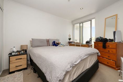 Photo of property in Algarve Apartments, 202/332 Maunganui Road, Mount Maunganui, 3116