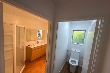 Photo of property in 14 Elsted Place, Goodwood Heights, Auckland, 2105