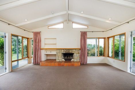 Photo of property in 302 Mount Stewart Halcombe Road, Sanson, Palmerston North, 4479