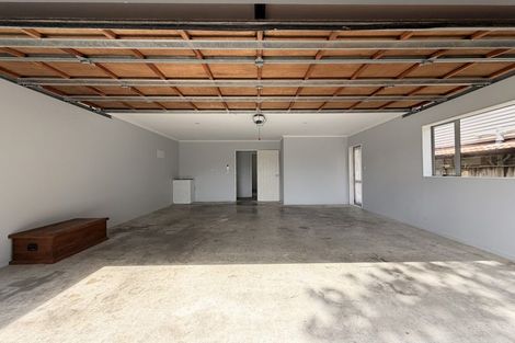 Photo of property in 41a Baverstock Road, Flat Bush, Auckland, 2016