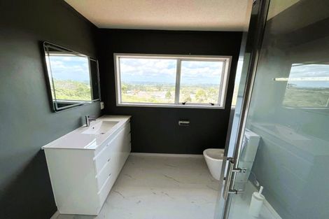 Photo of property in 74 Deacon Road, Riverhead, Kumeu, 0892