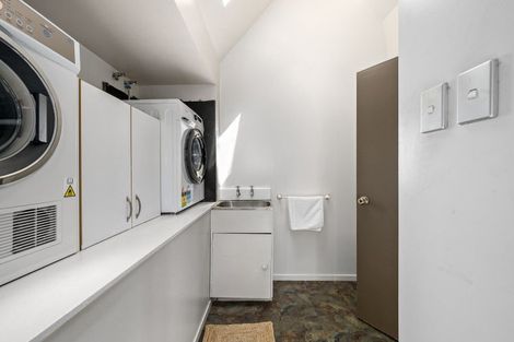 Photo of property in 2/517 Marine Drive, Sunshine Bay, Lower Hutt, 5013