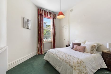 Photo of property in 11 Armour Avenue, Mount Victoria, Wellington, 6011