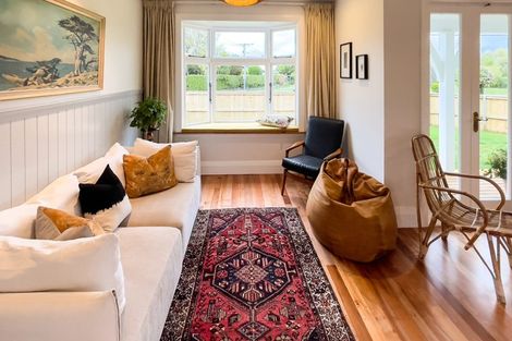 Photo of property in 56 Medway Street, Richmond, Christchurch, 8013