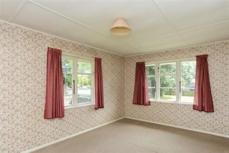 Photo of property in 42 Barker Road, Marewa, Napier, 4110