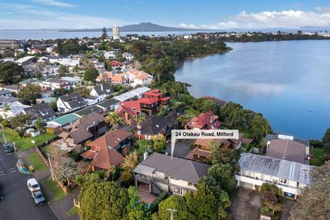 Photo of property in 24 Otakau Road, Milford, Auckland, 0620