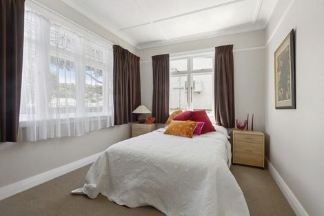 Photo of property in 72 Park Road, Miramar, Wellington, 6022