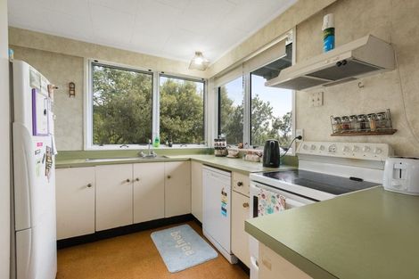 Photo of property in 10 Adams Road, Thornton Bay, Thames, 3575