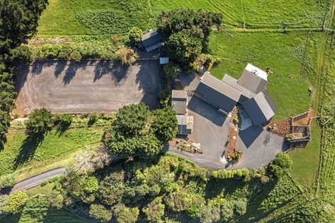 Photo of property in 82 Maungatawhiri Road, Raglan, 3295