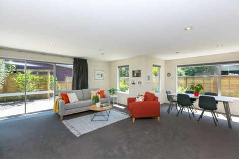 Photo of property in 58c Gilbert Street, New Plymouth, 4310