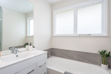 Photo of property in 27 Monowai Crescent, North New Brighton, Christchurch, 8083