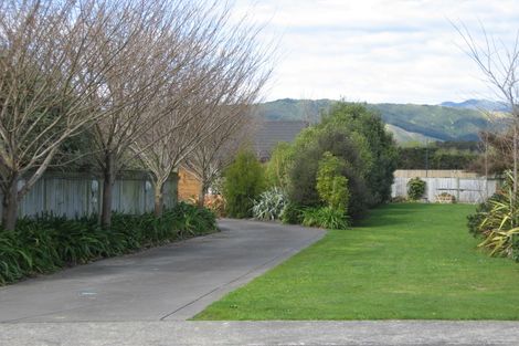 Photo of property in 8 Clifford Close, Levin, 5510