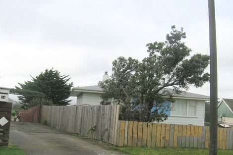 Photo of property in 12 Caduceus Place, Ascot Park, Porirua, 5024