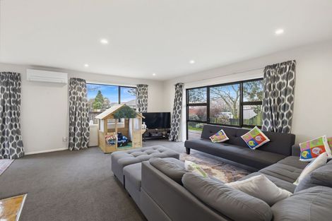 Photo of property in 35 Witham Street, Hornby, Christchurch, 8042