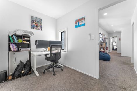 Photo of property in 7 Tapuwae Way, Mangere Bridge, Auckland, 2022