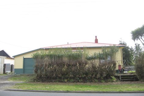 Photo of property in 124 Celia Street, Stratford, 4332