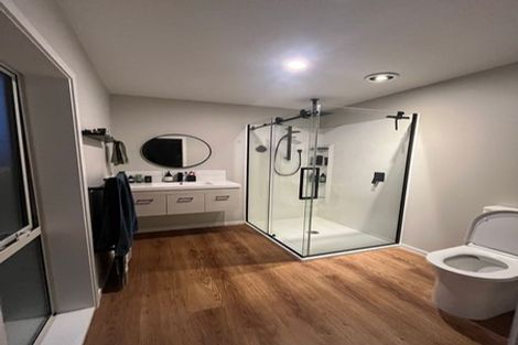 Photo of property in 192 Bridge Street, Bulls, 4818