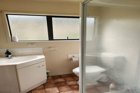 Photo of property in 23a Jelas Road, Red Beach, 0932