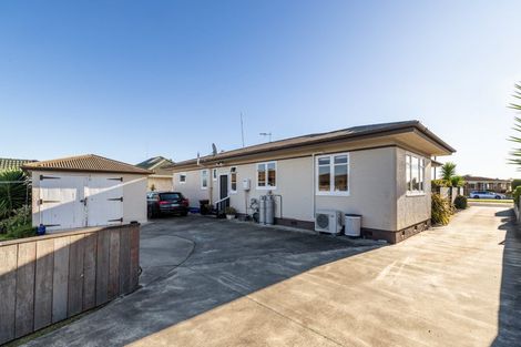 Photo of property in 236 Kennedy Road, Onekawa, Napier, 4110