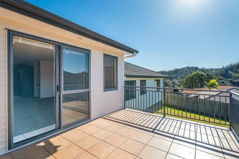 Photo of property in 100 George Deane Place, Greenhithe, Auckland, 0632