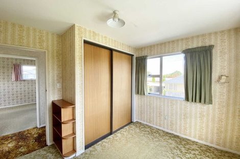 Photo of property in 42 Avonhead Road, Avonhead, Christchurch, 8042