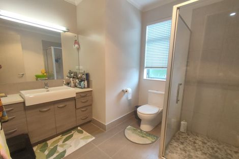 Photo of property in 26 Moore Street, Hillcrest, Auckland, 0627