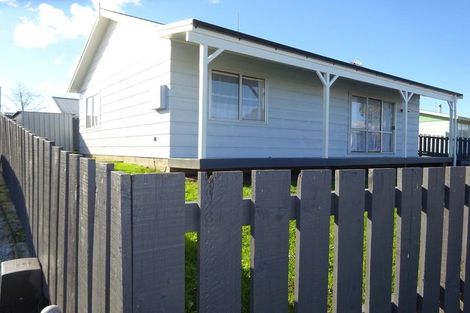 Photo of property in 10a Kilkee Terrace, Flaxmere, Hastings, 4120