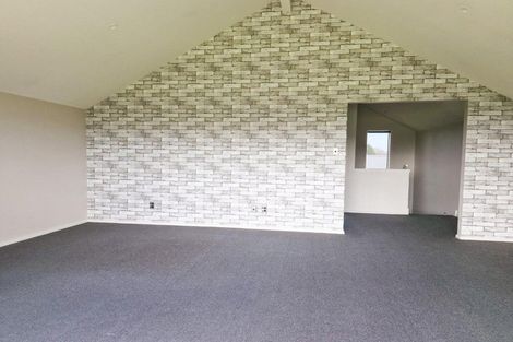 Photo of property in 53 Steel Road, West Plains, Invercargill, 9874