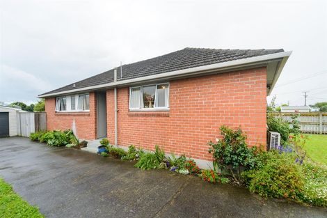 Photo of property in 27 Holland Crescent, Bulls, 4818