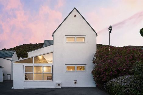 Photo of property in 7/354 Muritai Road, Eastbourne, Lower Hutt, 5013
