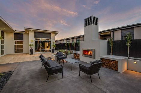 Photo of property in 28 James Hight Drive, Halswell, Christchurch, 8025