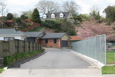 Photo of property in 60 Aquarius Drive, Kawaha Point, Rotorua, 3010